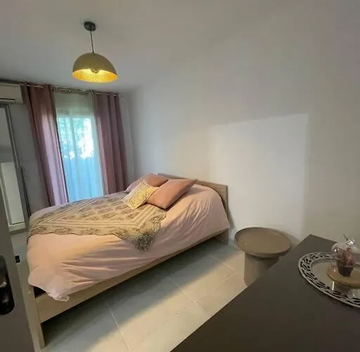 Maison 3chambres ,climatisee Ferienhaus