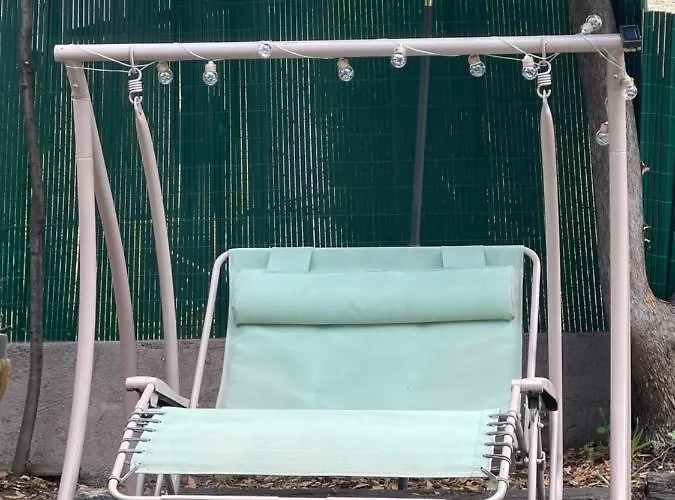 Maison 3chambres ,climatisee Ferienhaus Nîmes