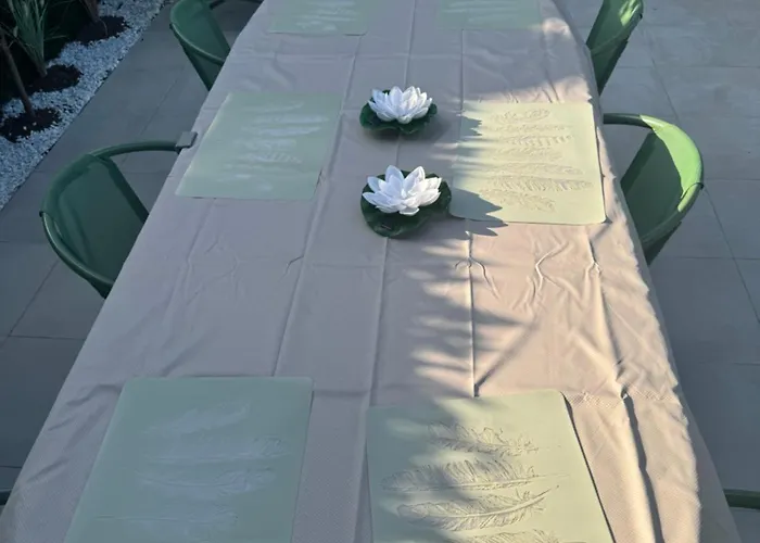 Ferienhaus Maison 3chambres ,climatisee Nîmes